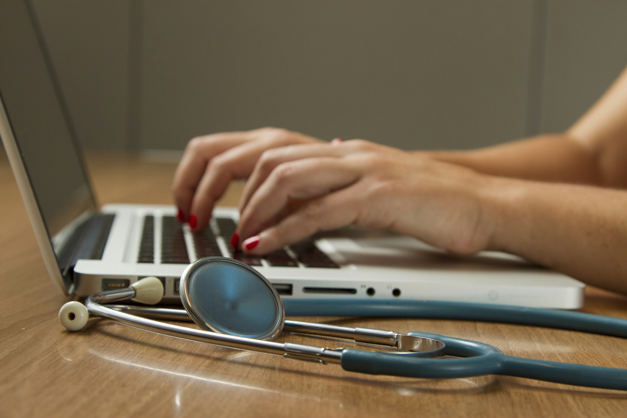 Healthcare & Pharma